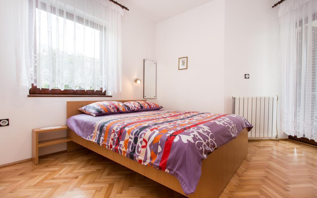 Apartments Lucija Baška Exteriér fotografie