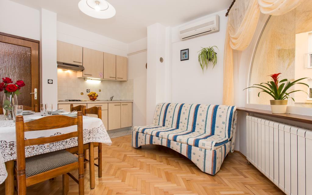 Apartments Lucija Baška Exteriér fotografie